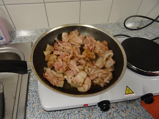 Bacon, drei Packungen reichten nicht aus und waren "ruckizucki" aufgegessen.